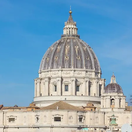 Saint Peter's View Terrace By In Apartamento